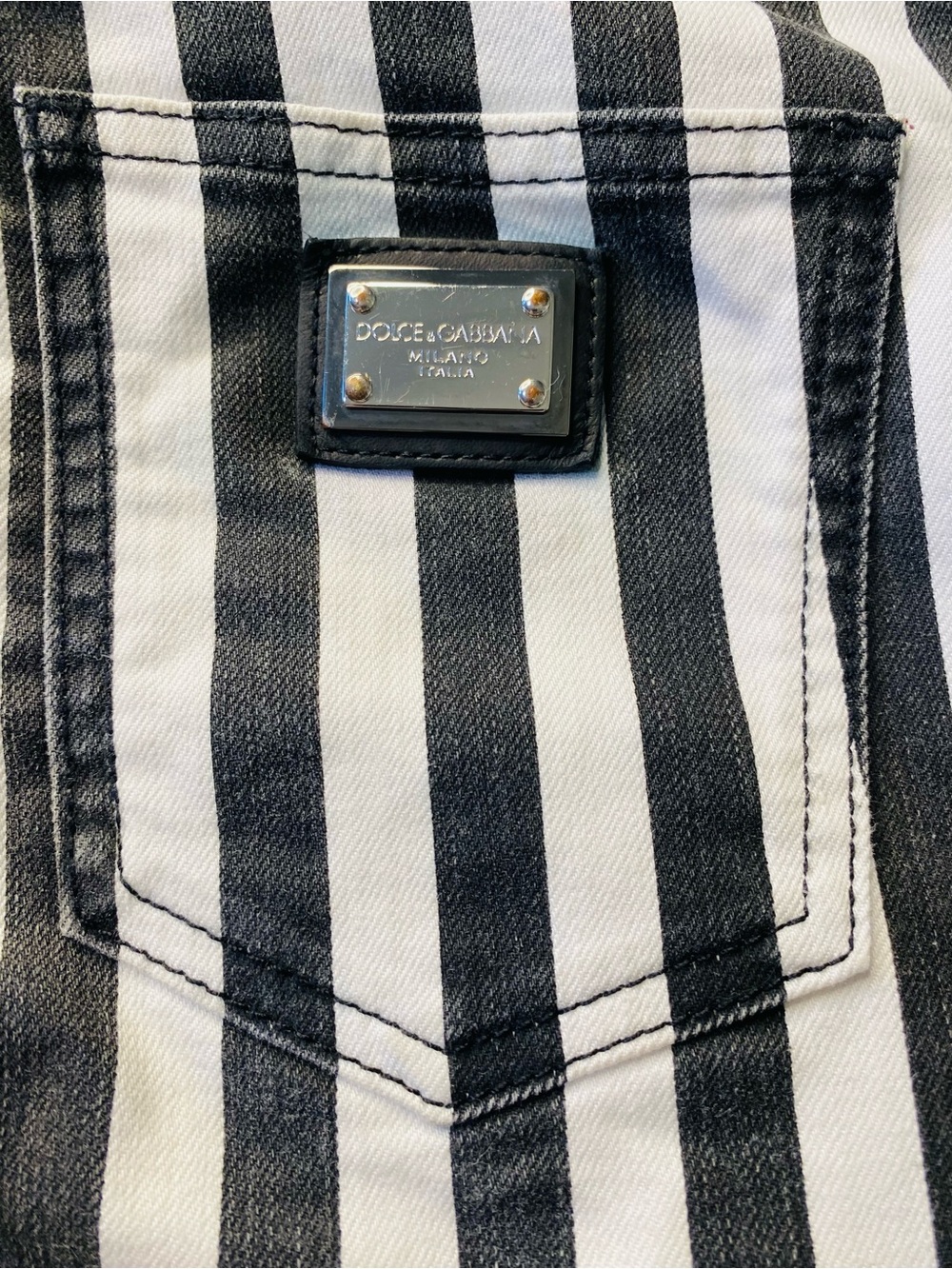 🛍️Dolce & Gabbana Authentic Black and White Vertical Stripe Denim Jeans Size 38